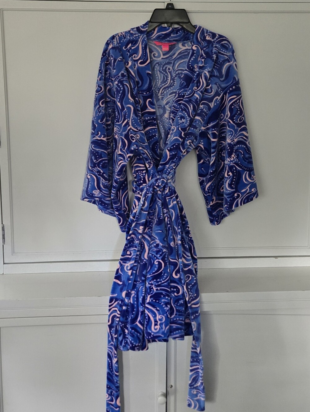 Lilly Pulitzer Blue / Pink Robe